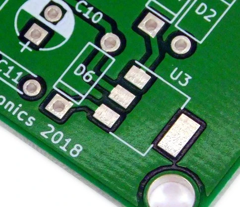 Surface mount regulator footprint