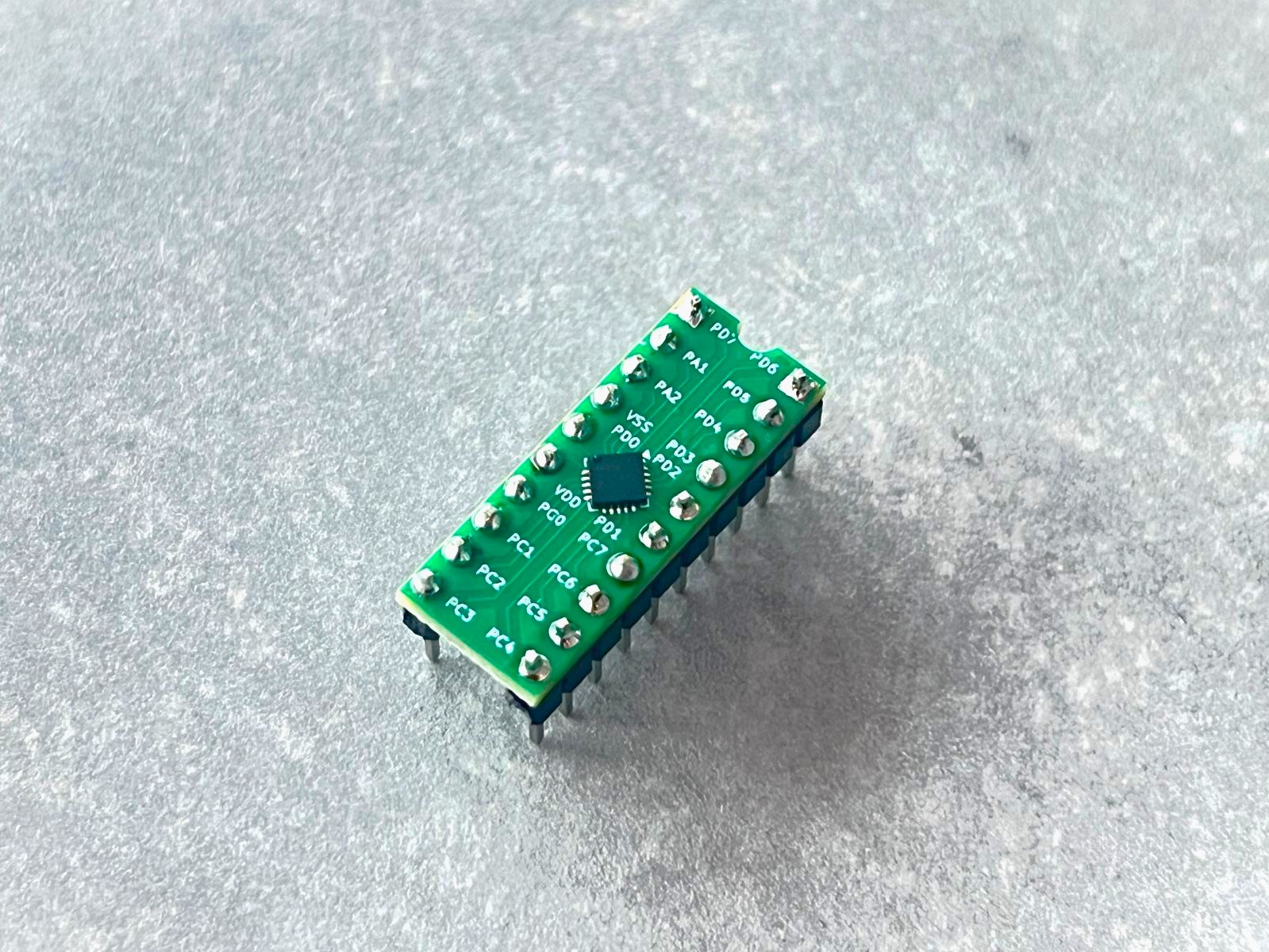 CH32V RISC DIP 2